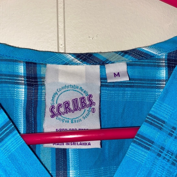 3 pack S.C.R.U.B.S tops women’s Medium good condition. Smoke/pet free home - Picture 5 of 9